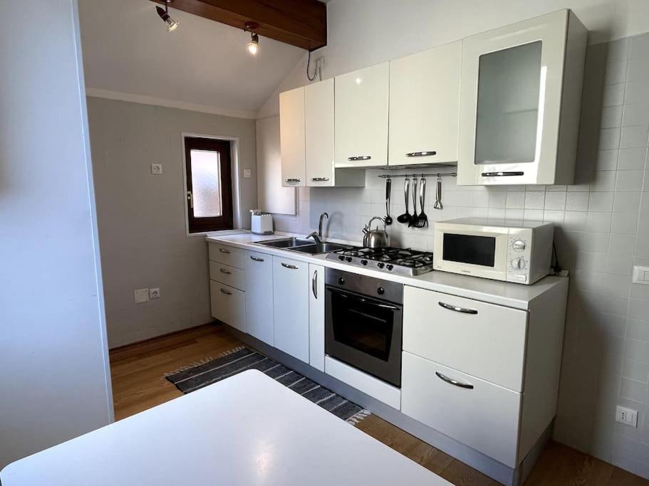 Bella Vista Apartment Венеция Экстерьер фото